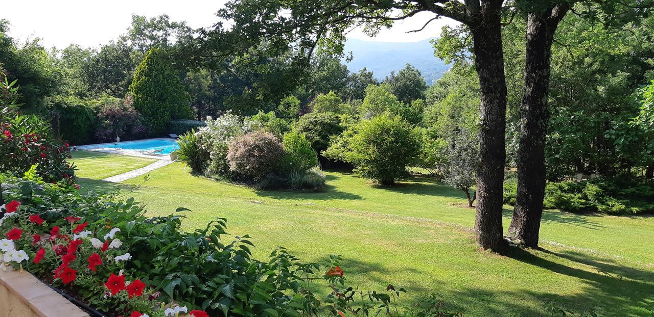 B&B Charming Suite And Pool - Adults Only Tourrettes Exterior photo